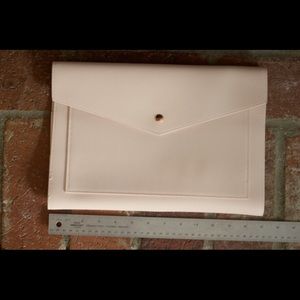 Glassladder & Co. Vegan Leather Portfolio